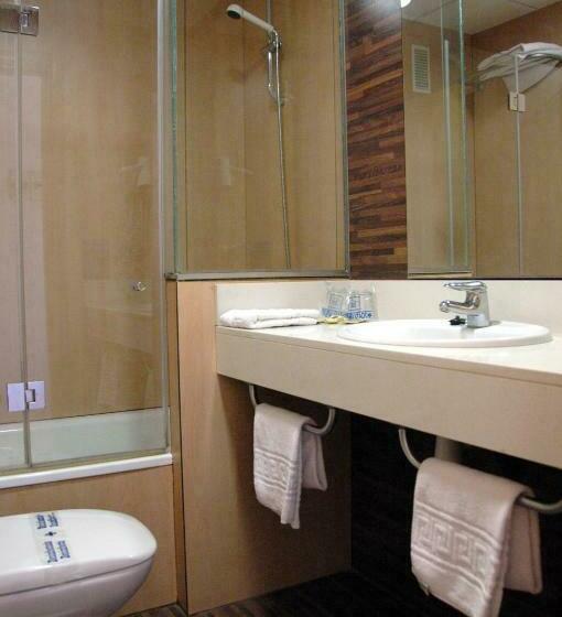 スタンダード４人部屋, President