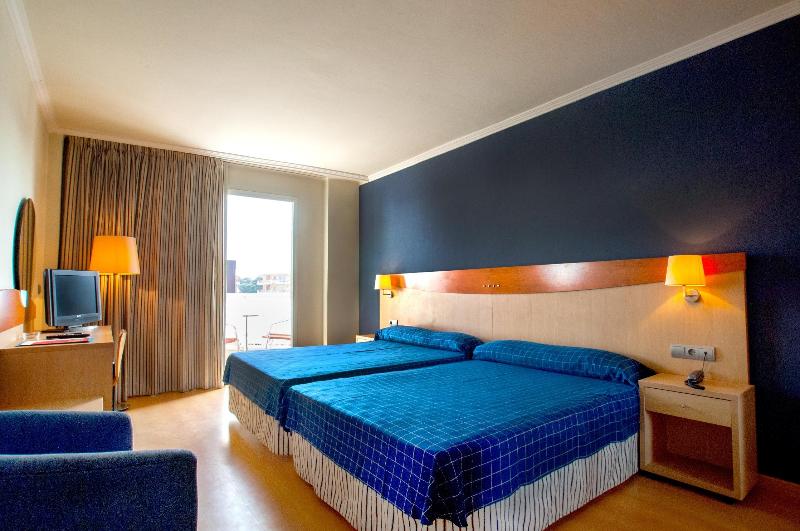 ファミリールーム, President