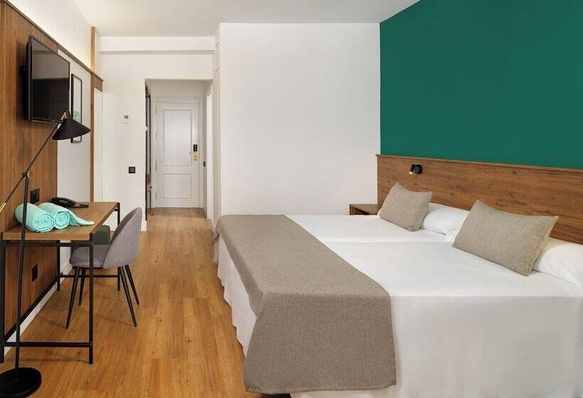 غرفة قياسية, Fergus Puerto de la Cruz