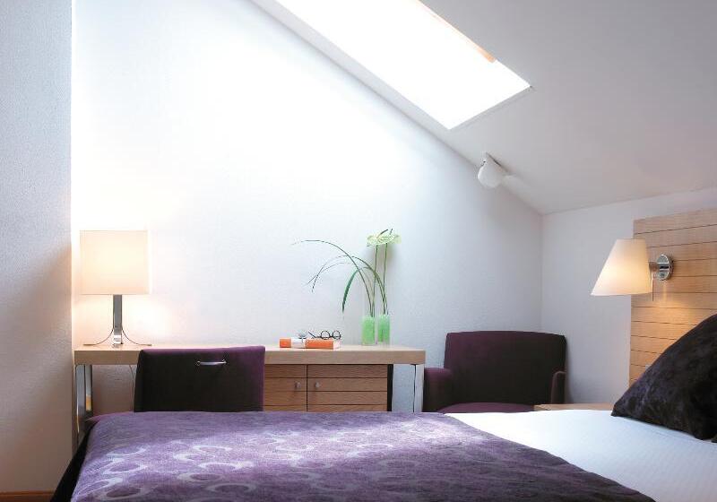 Номер Стандарт, Hesperia Zaragoza Centro