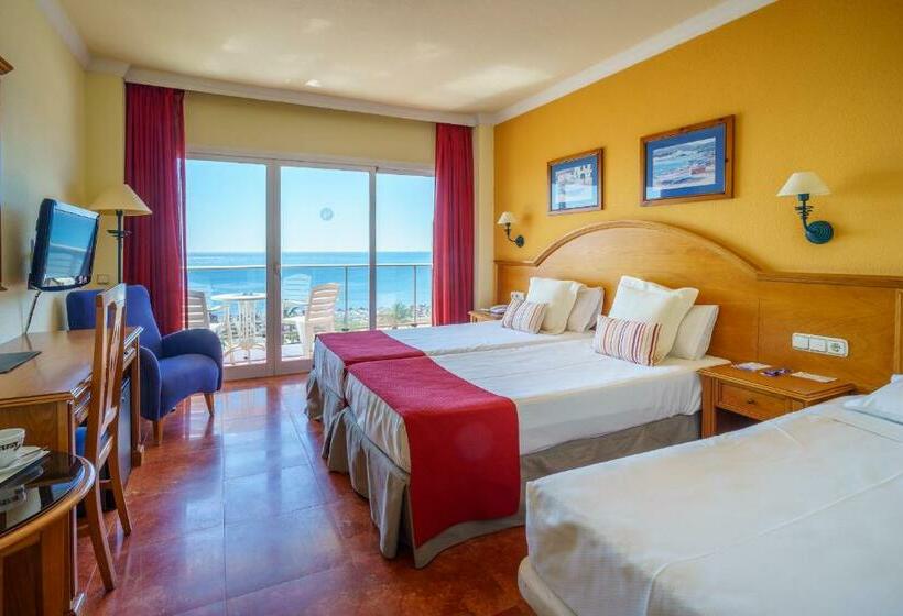 اتاق استاندارد با چشم‌انداز دریا, Isabel