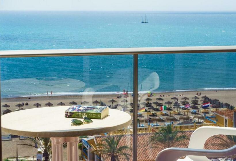 اتاق سوپریور با چشم‌انداز دریا, Isabel