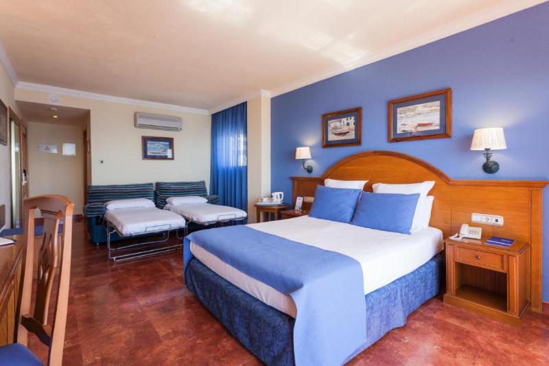 اتاق سوپریور, Isabel