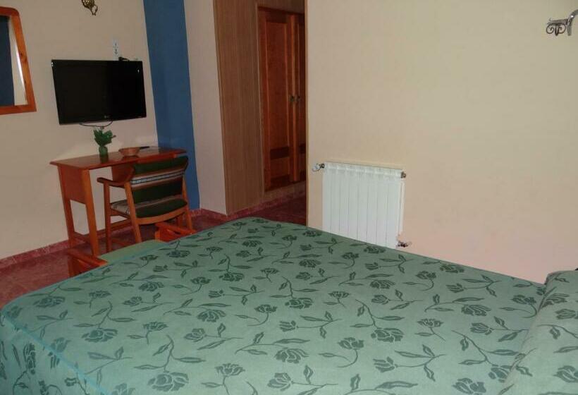 Chambre Standard, La Rueda 3000