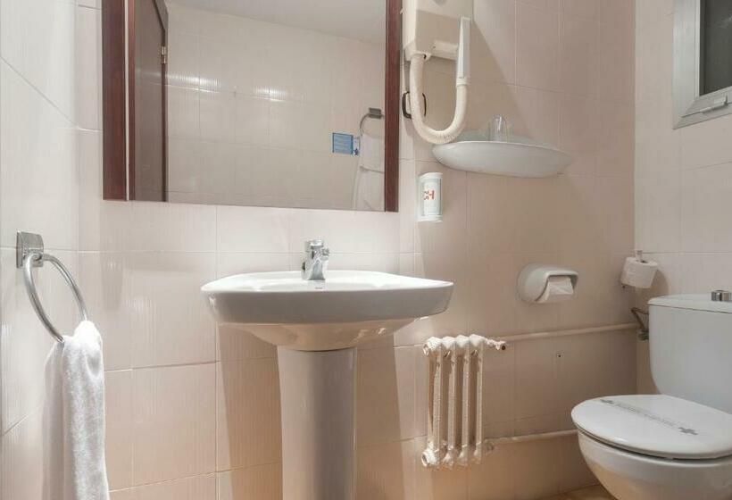 스탠다드 싱글 룸, Lauria