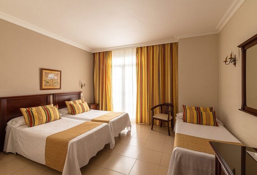 スタンダードトリプルルーム, Marte