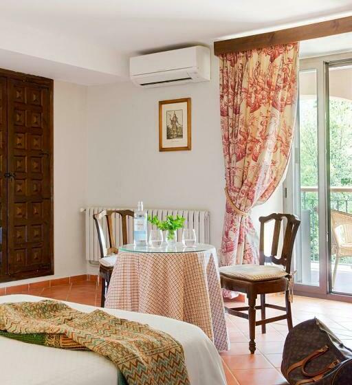 スタンダードルーム, Monasterio De Piedra