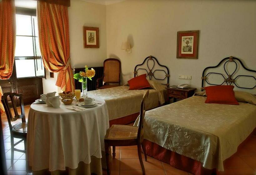 スタンダードルーム, Monasterio De Piedra