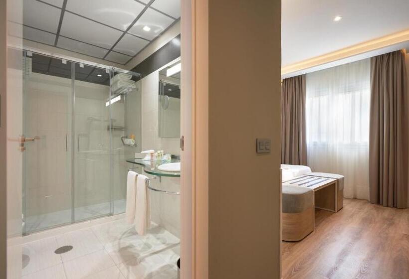 اتاق استاندارد, Monte Triana