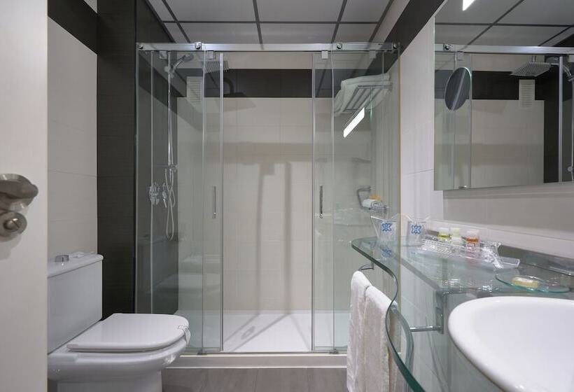 اتاق استاندارد, Monte Triana