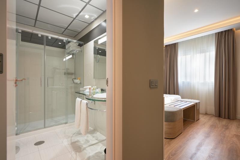 اتاق استاندارد, Monte Triana