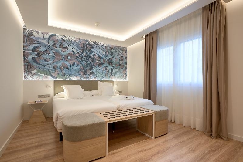 اتاق استاندارد, Monte Triana