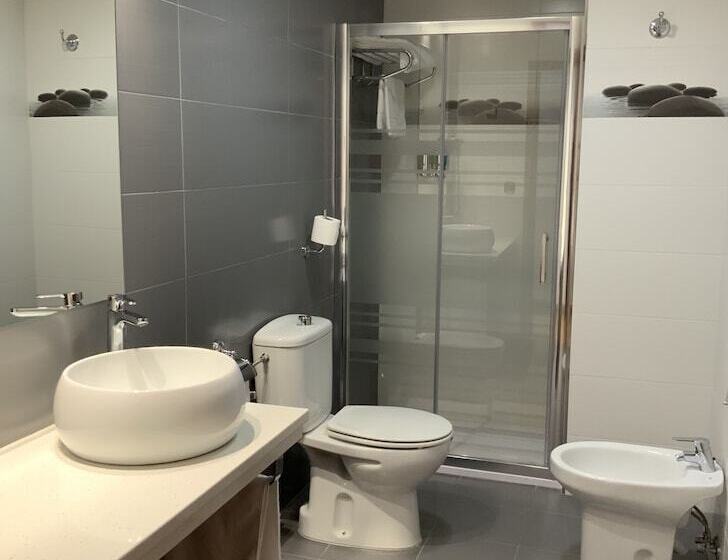 غرفة قياسية فردية, Mozarbez Salamanca