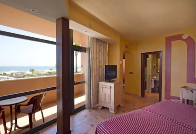 주니어 스위트, Ms Amaragua