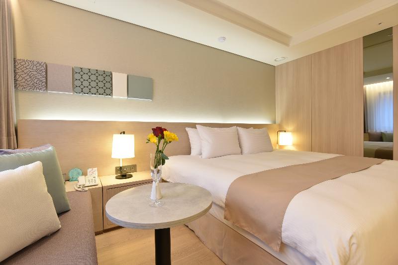 جناح, Ms Amaragua