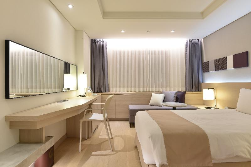 جناح, Ms Amaragua