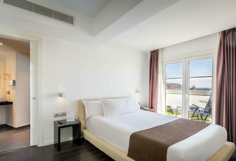 Номер Стандарт с Балконом, Occidental Santa Cruz Contemporaneo