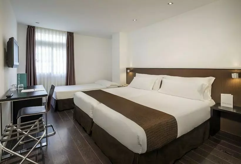 اتاق استاندارد سه نفره, Barceló Santa Cruz Contemporáneo