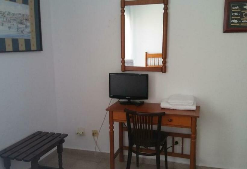 Номер Стандарт, Plaça Vella