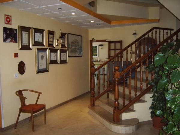 Четырехместный Номер Стандарт, Plaça Vella