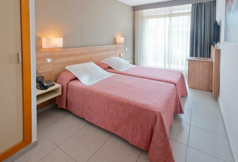 חדר סטנדרט, Port Eugeni