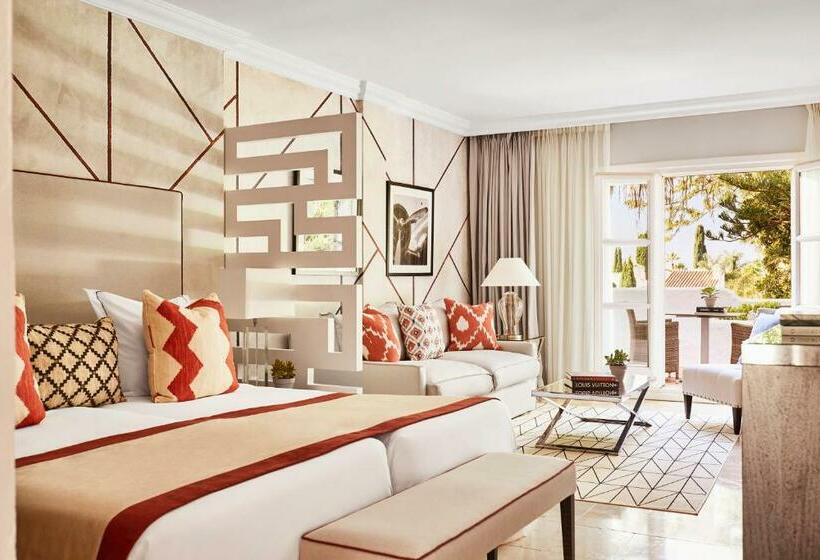 Полулюкс, Puente Romano Beach Resort