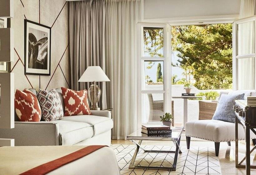 Полулюкс, Puente Romano Beach Resort