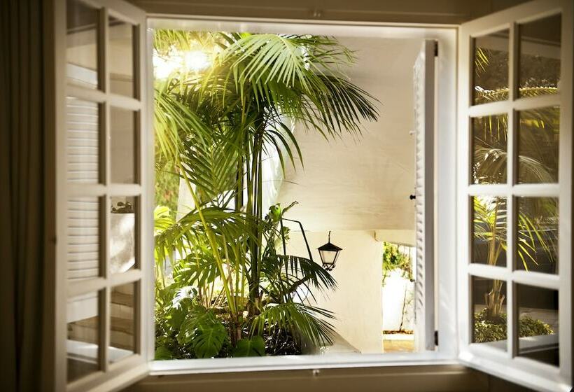 Люкс, Puente Romano Beach Resort