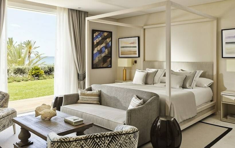 Вилла 4 Спальни, Puente Romano Beach Resort