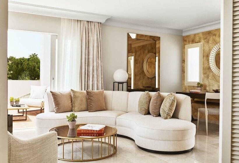 Королевский Люкс, Puente Romano Beach Resort
