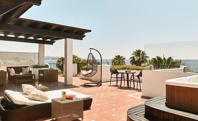 Королевский Люкс, Puente Romano Beach Resort