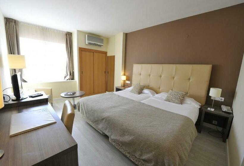 اتاق استاندارد, Puerta De Segovia