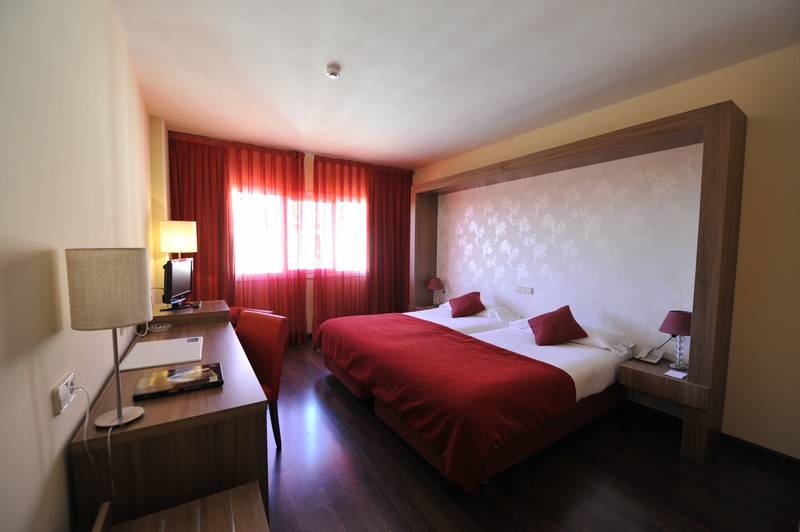 اتاق استاندارد, Puerta De Segovia