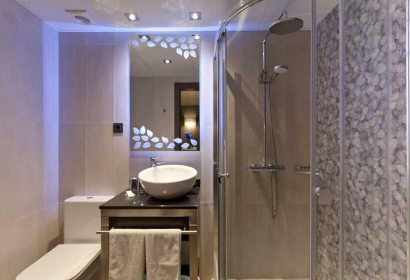 스탠다드 테라스 룸, Reina Cristina