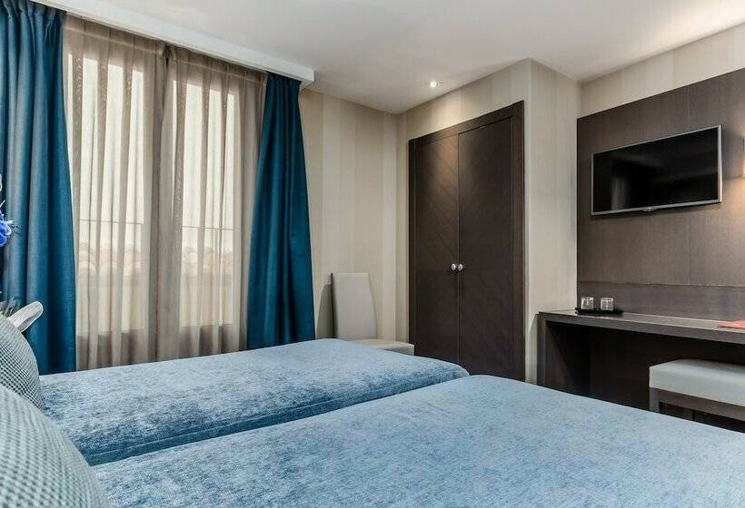 스탠다드 테라스 룸, Reina Cristina