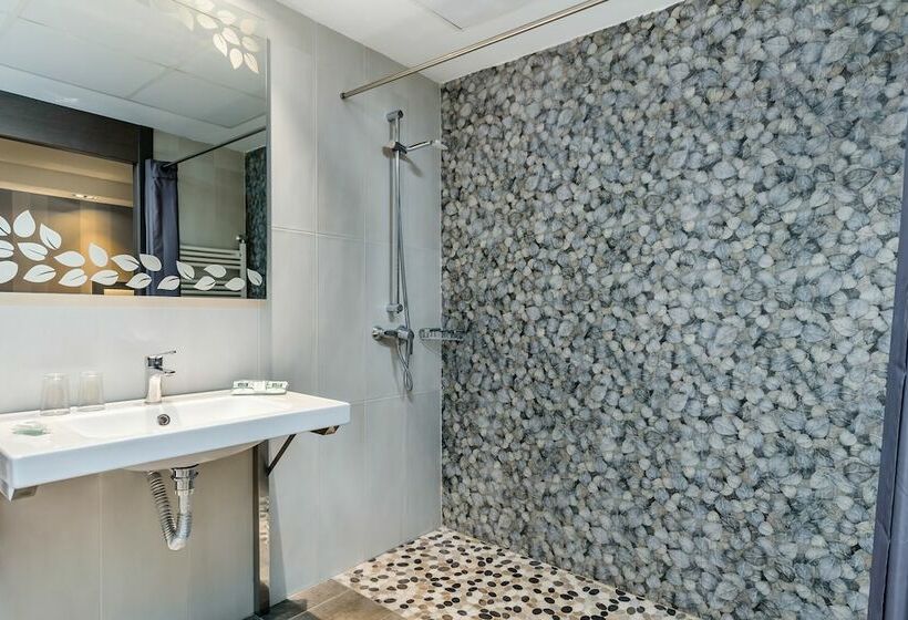 스탠다드 트리플 룸 테라스, Reina Cristina