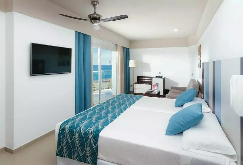 سوییت جونیور با چشم‌انداز دریا, Hotel Riu Costa del Sol - All Inclusive