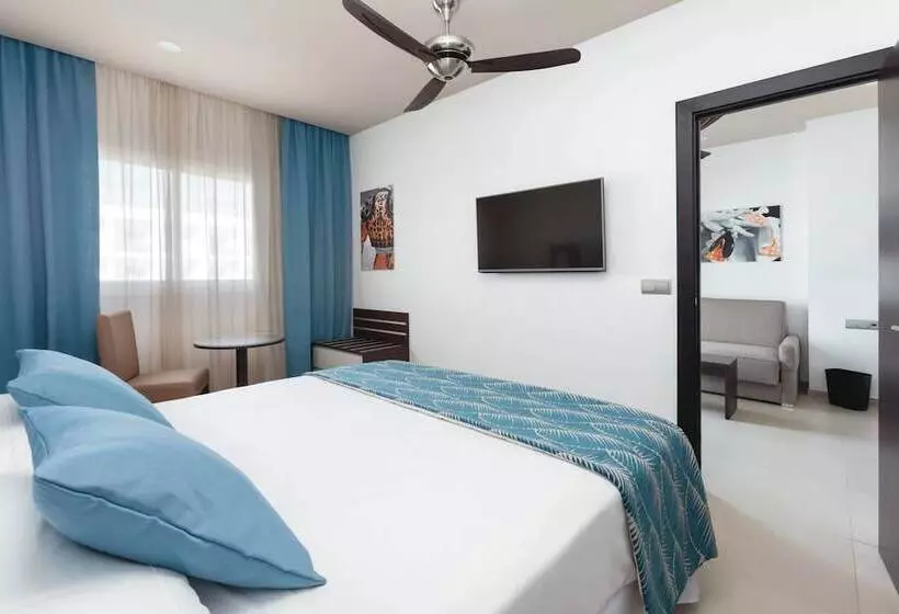 اتاق خانوادگی, Hotel Riu Costa del Sol - All Inclusive