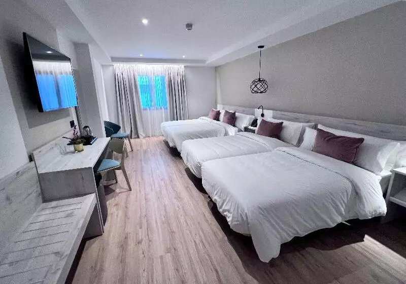 Family Room, Óbal Urban
