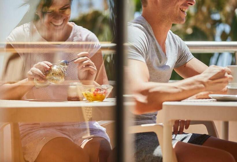 带露台的高档房间, Silken Alandalus Palace