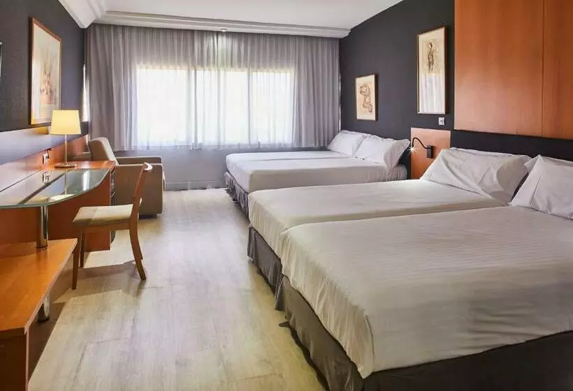 اتاق خانوادگی, Eurostars Al-Ándalus Palace