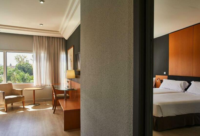 家庭间, Silken Alandalus Palace