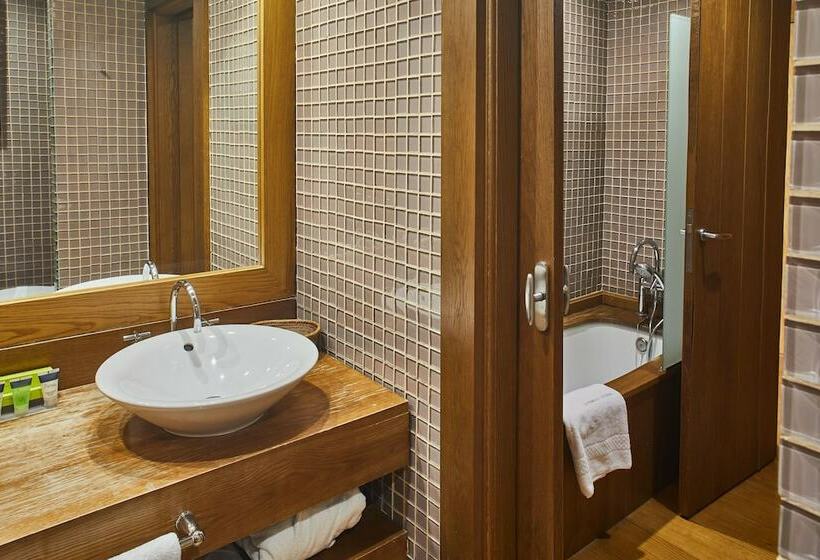 小型套房, Silken Alandalus Palace