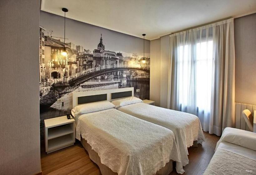 اتاق استاندارد سه نفره, Sirimiri