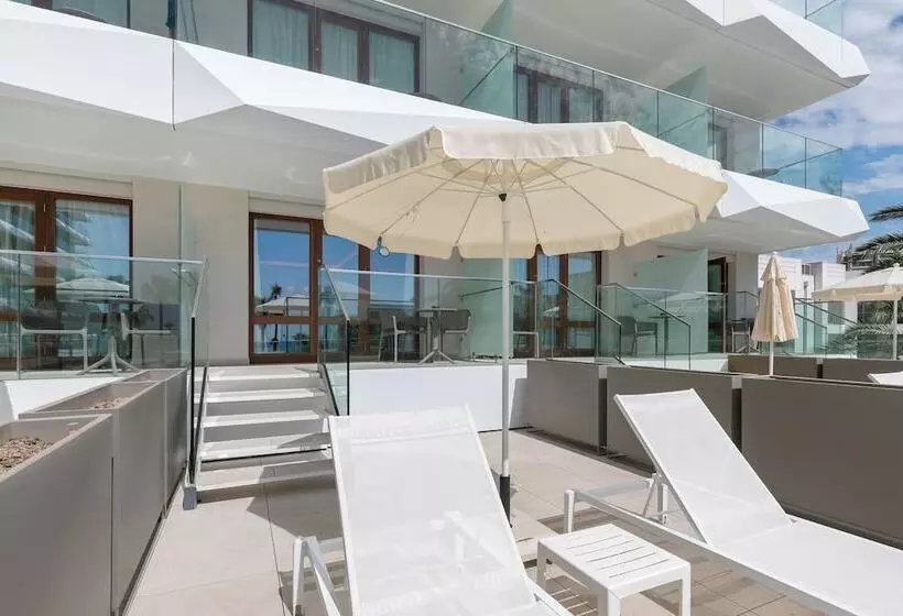 سوییت جونیور با چشم‌انداز دریا, Sol Torremolinos Don Pablo