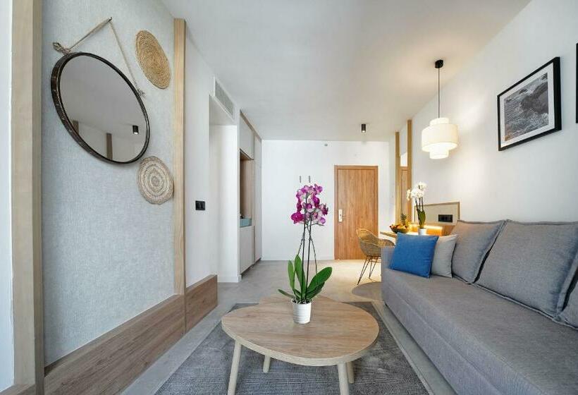 جناح, Labranda Suites Costa Adeje