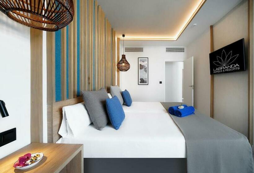 Семейный Номер Вид на Бассейн, Labranda Suites Costa Adeje