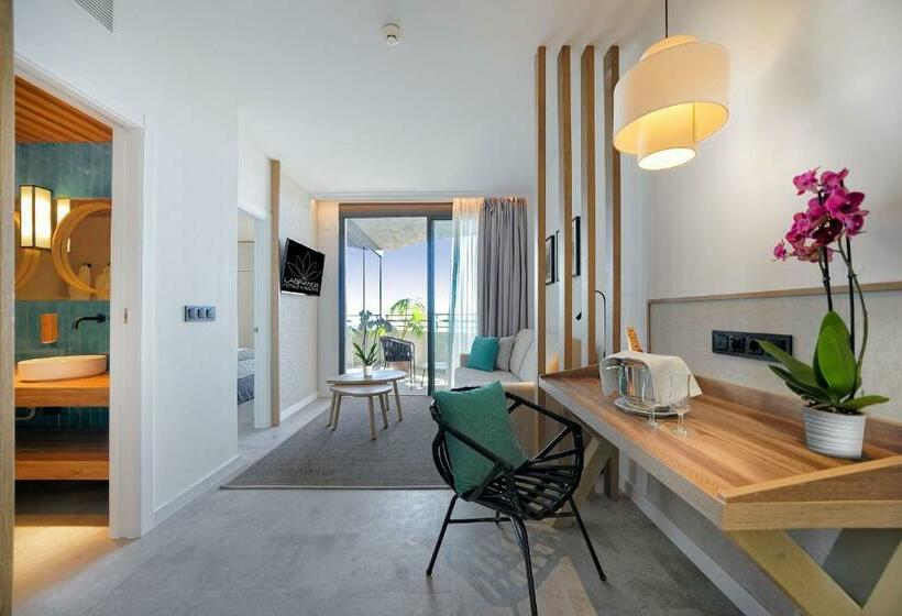 جناح عائلي, Labranda Suites Costa Adeje