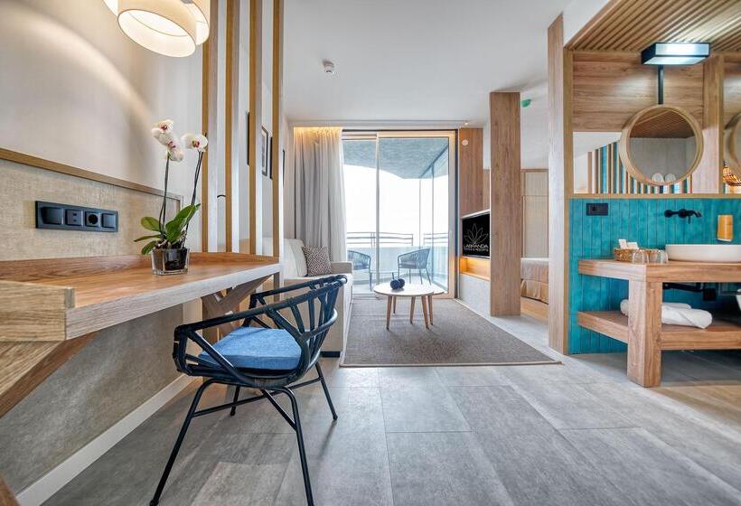 جناح جونيور ديلوكس مطل على البحر, Labranda Suites Costa Adeje