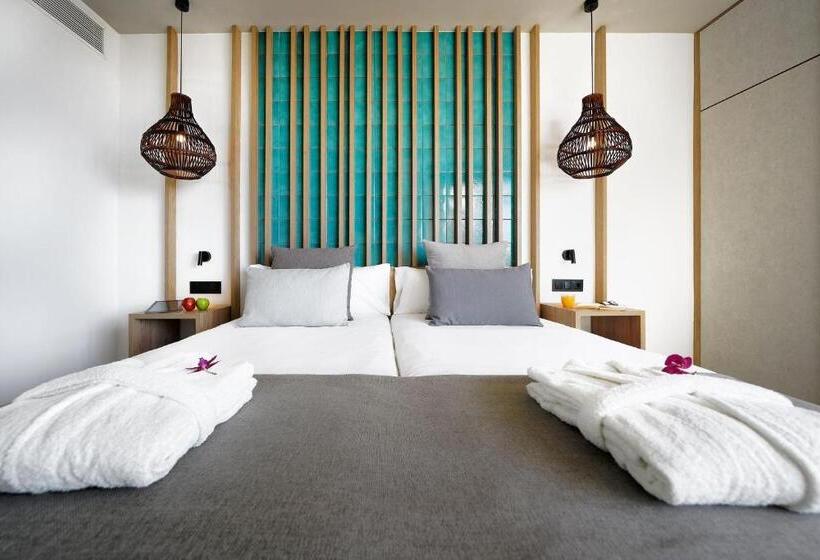 جناح عائلي, Labranda Suites Costa Adeje